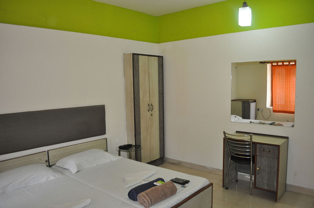 Hotel Kabli Delhi - Deluxe Room View_1