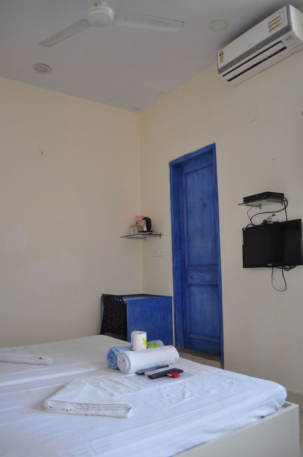 Hotel Kabli Delhi - Standard Room View_6